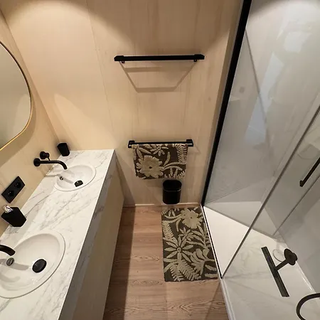 Cabineone - Moderne Designwoning Nabij Zee & Duinen *
